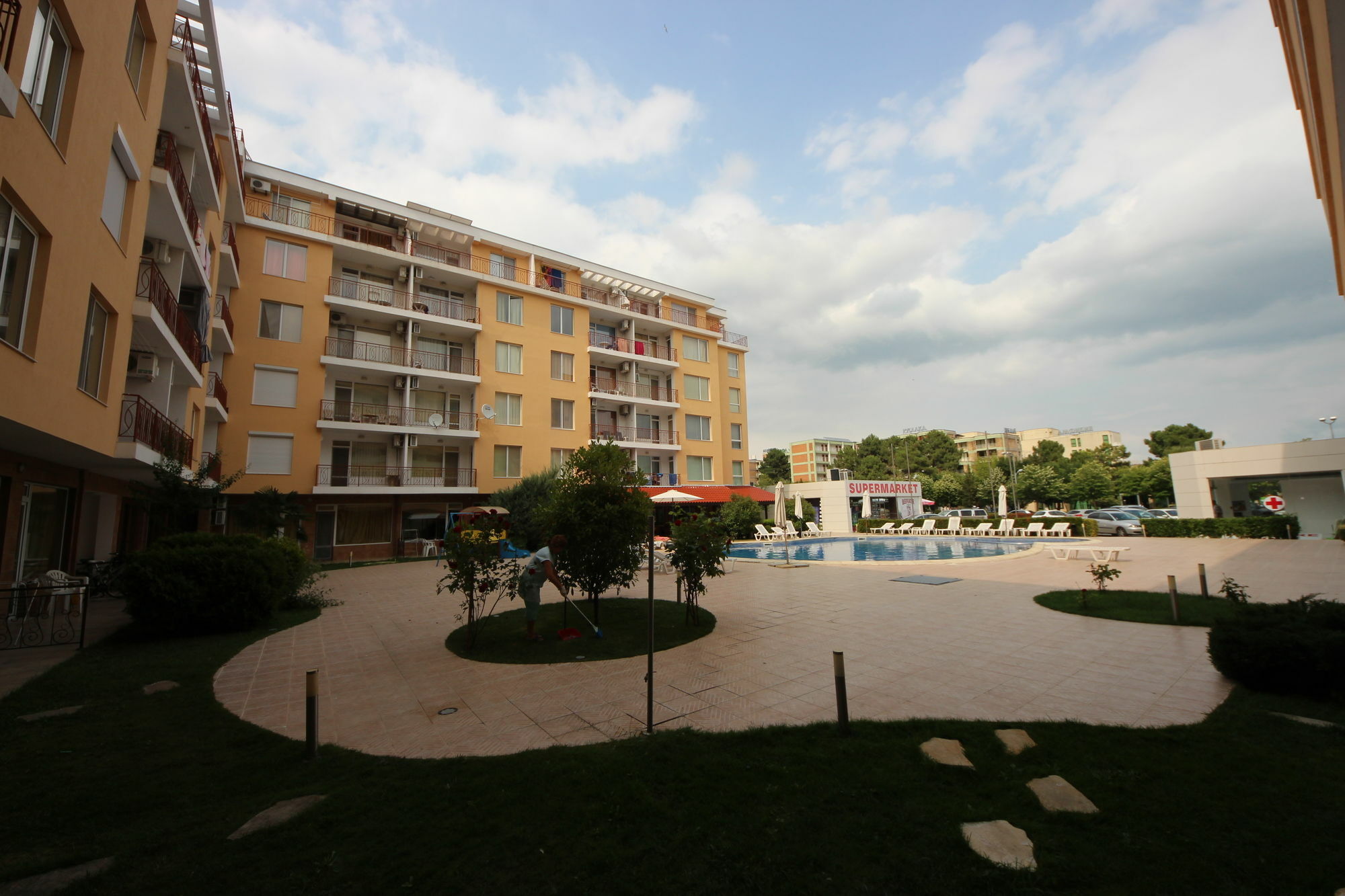Sunny Day 1 - Menada Apartments Sunny Beach Exterior foto